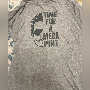 Mega pint T shirt
